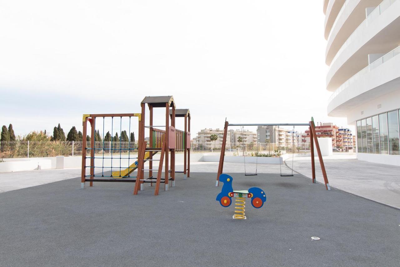 Global Properties, Apartamento De 2 Habitaciones Con Gran Terraza En Gran Canet كانيت ذي بيرينغير المظهر الخارجي الصورة